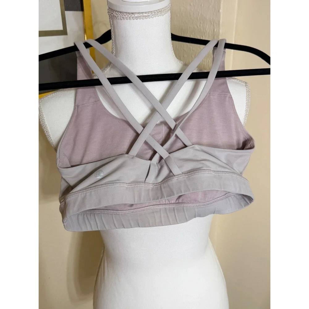 Lululemon Energy Bra Lavender Grey Strappy Back Sports Bra Size 8 W7AS1S